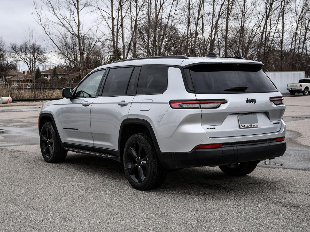 2024 Jeep Grand Cherokee L Limited 4x4 Photo