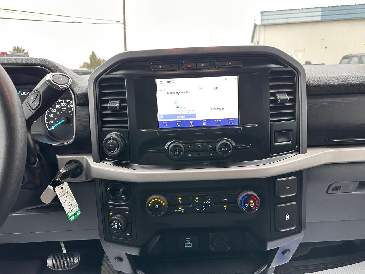 2023 Ford F-150 XLT 4WD SuperCrew 6.5' Box Photo