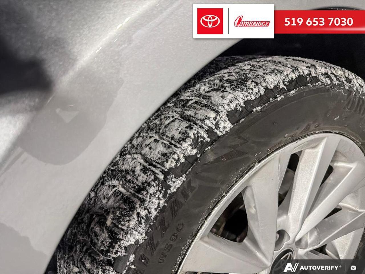 2022 Toyota Camry SE Photo