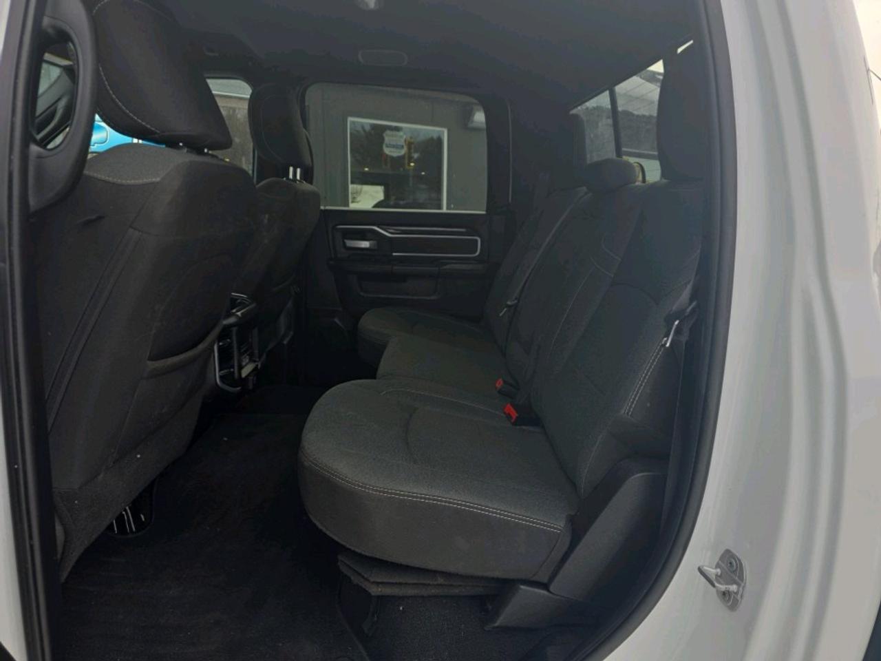 2022 RAM 3500 Big Horn SPORT APPEARANCE Photo