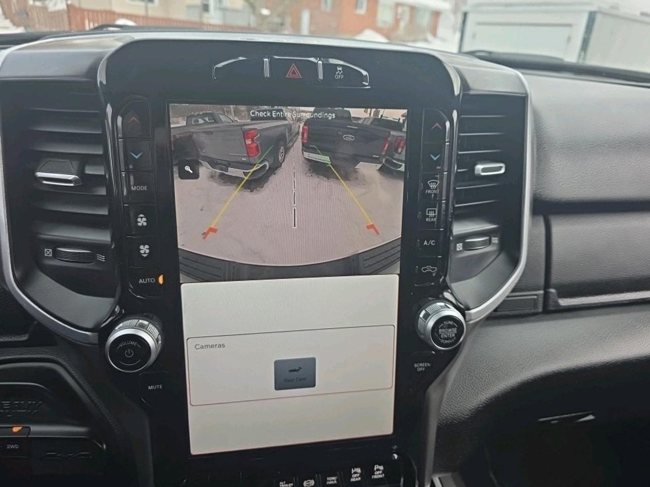 2022 RAM 3500 Big Horn SPORT APPEARANCE Photo