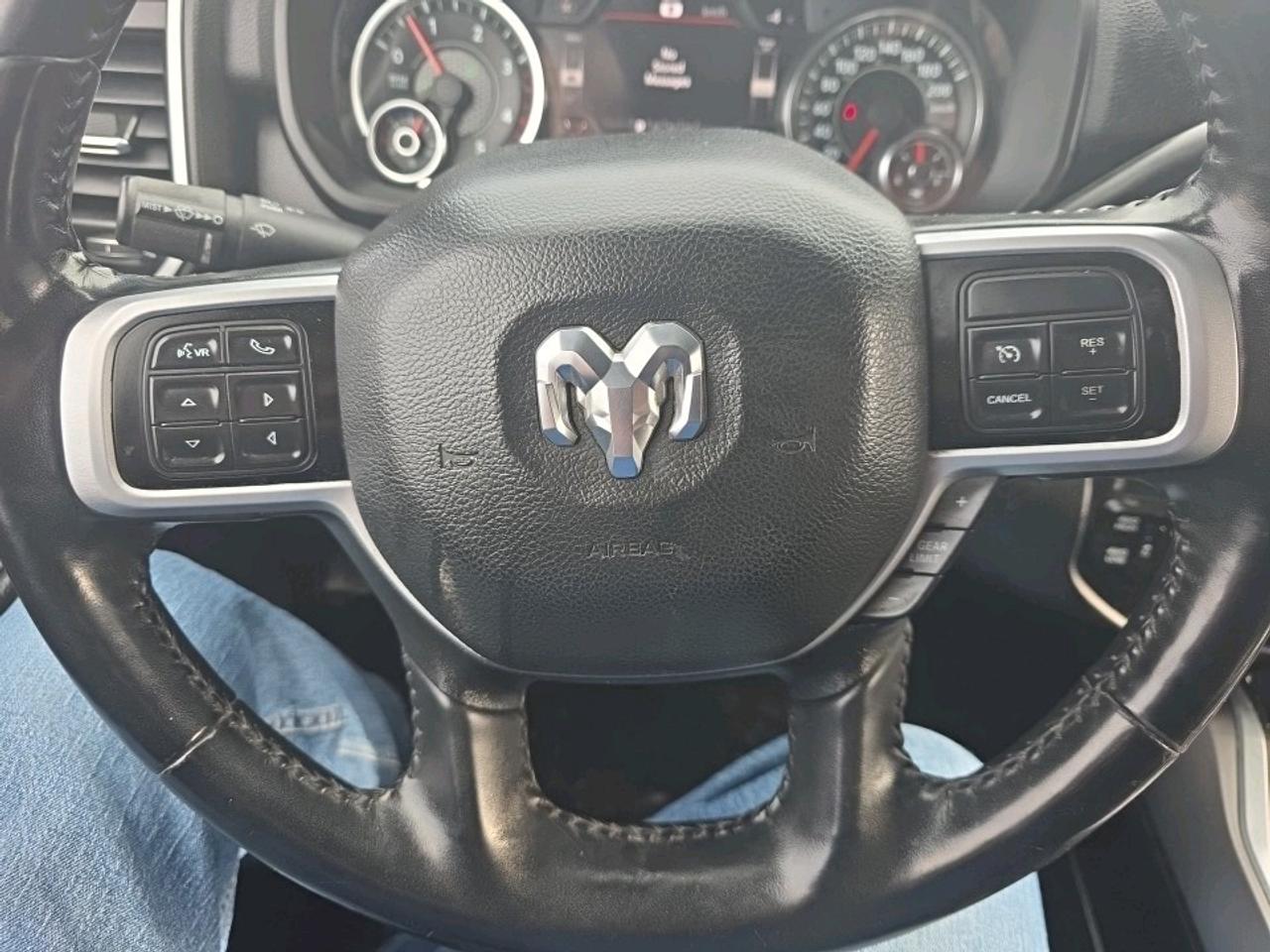 2022 RAM 3500 Big Horn SPORT APPEARANCE Photo