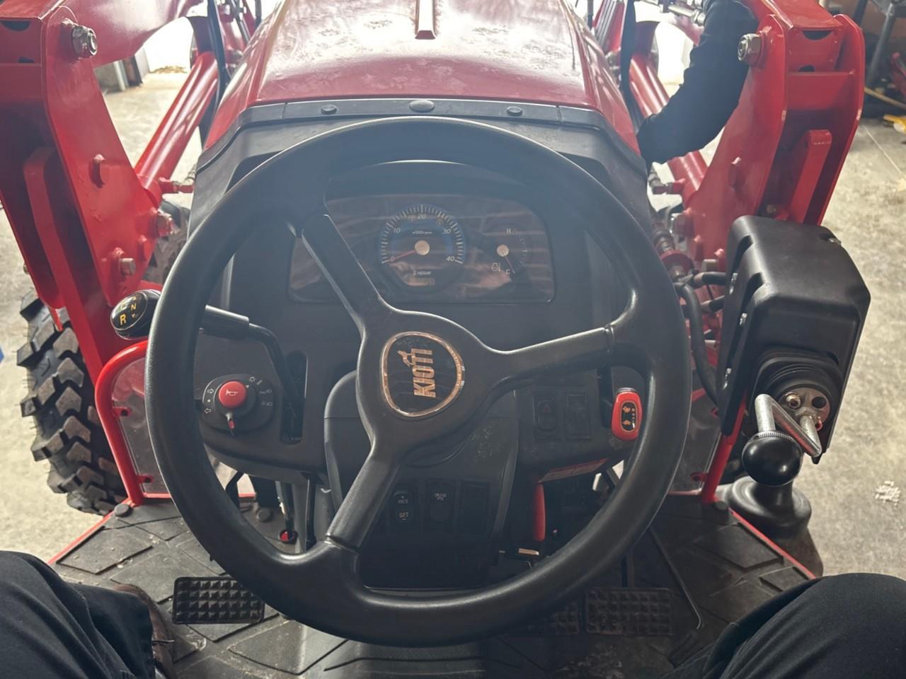 2024 Chevrolet KIOTI TRACTOR DK4520 ONLY 16 Hours on it! Photo