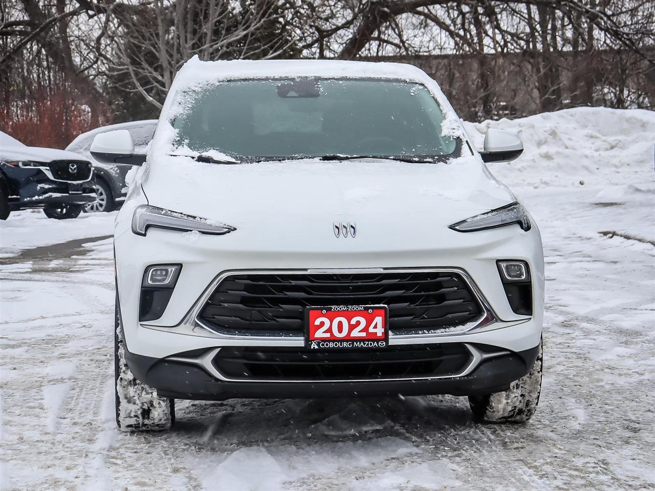 2024 Buick Encore GX Preferred AWD Photo2