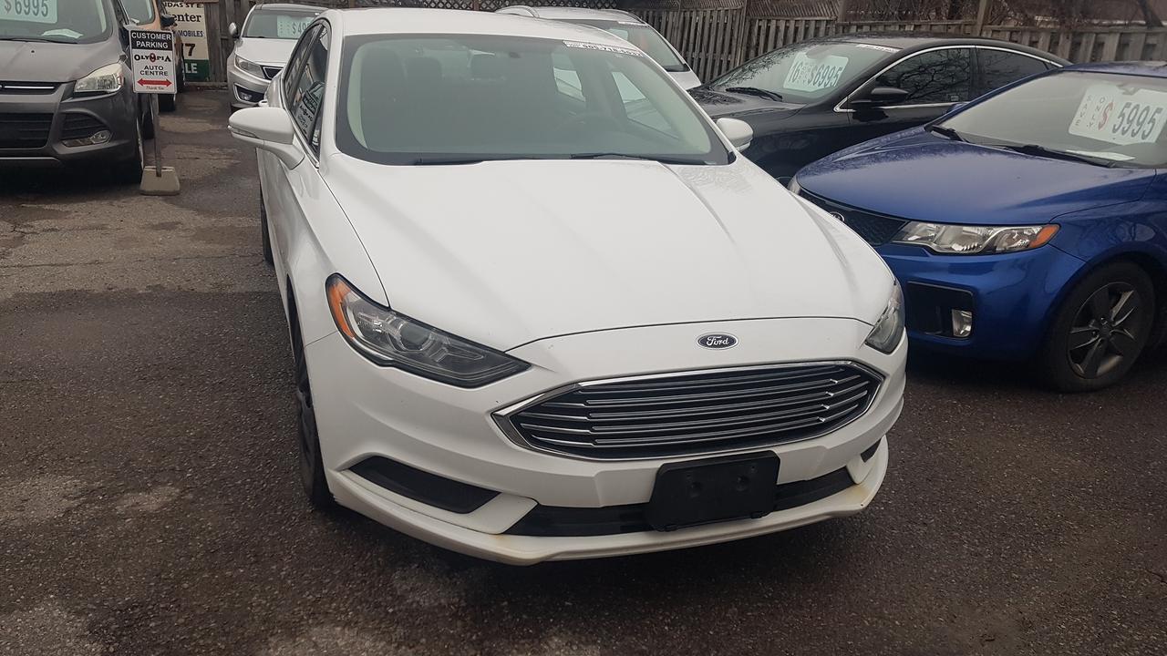 2017 Ford Fusion SE Photo0