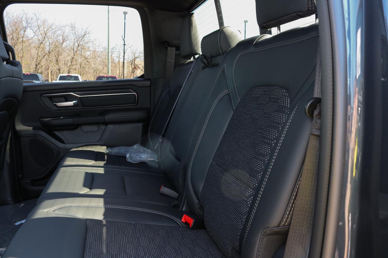 2026 RAM 1500  Photo
