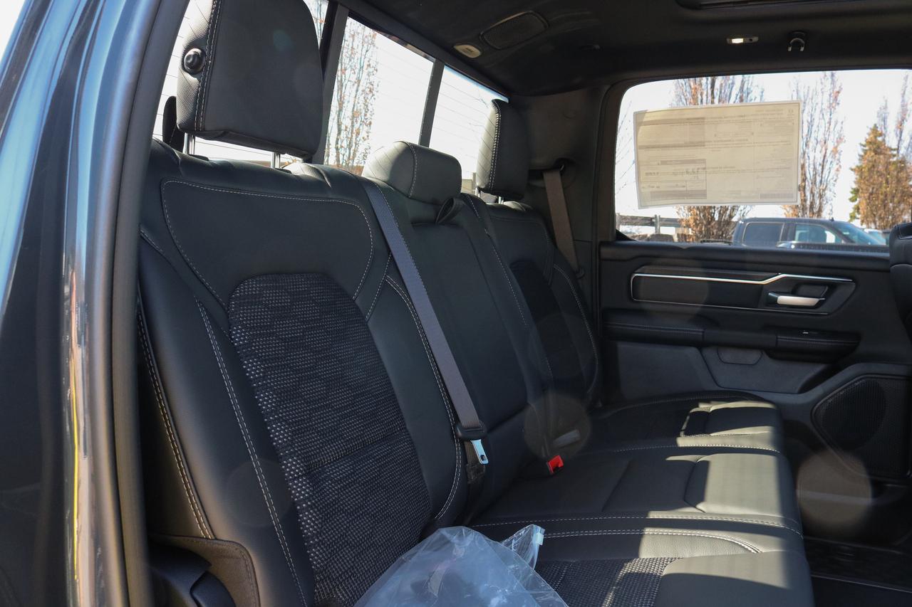 2026 RAM 1500  Photo