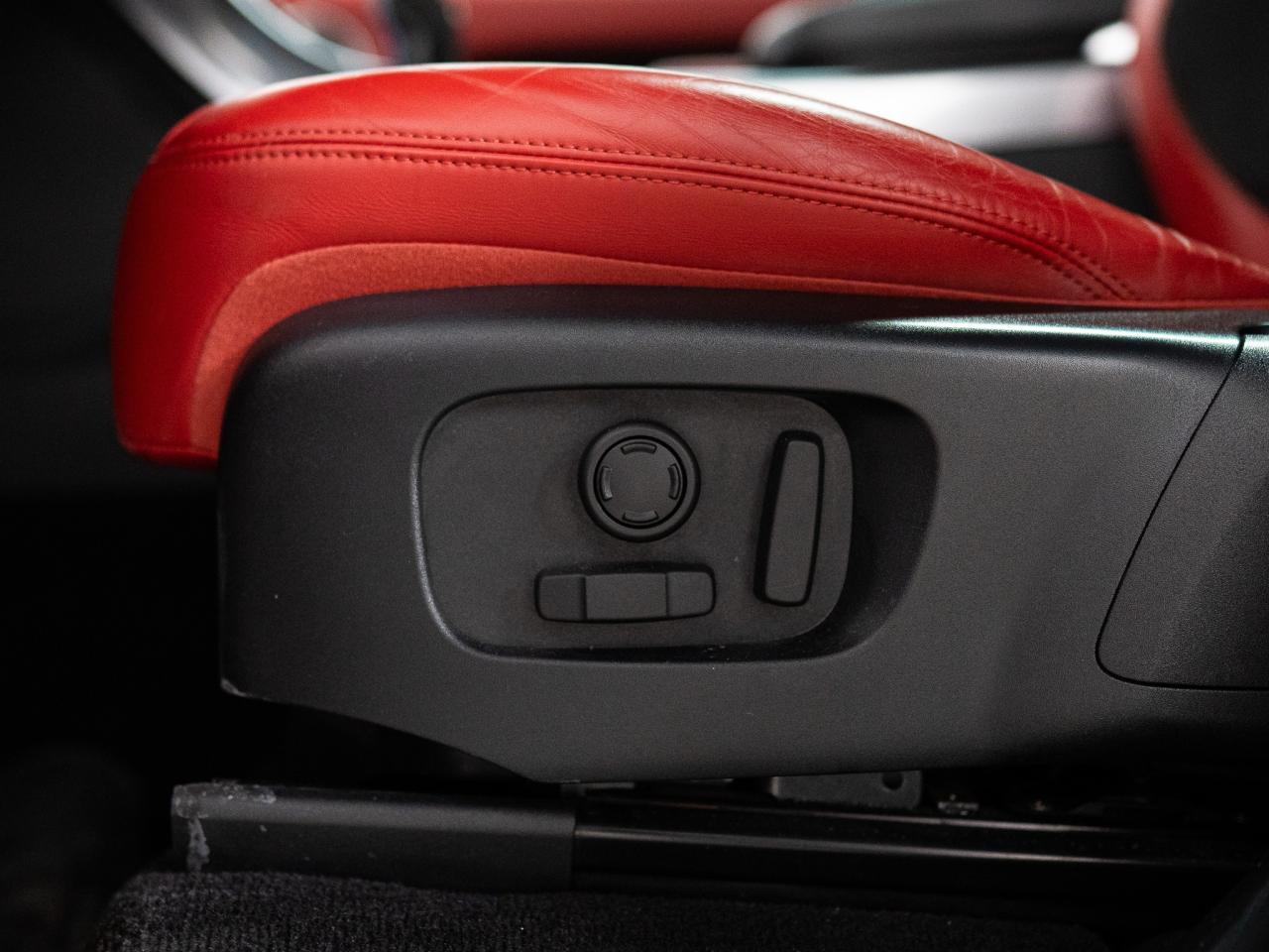 2020 Land Rover Range Rover Sport HST | MHEV | PANO | MERIDIAN | 22 IN Photo