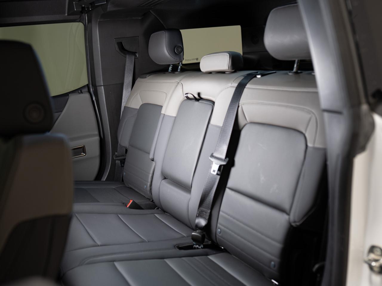 2024 GMC HUMMER EV SUV 3X | MATTE BLACK | BOSE Photo