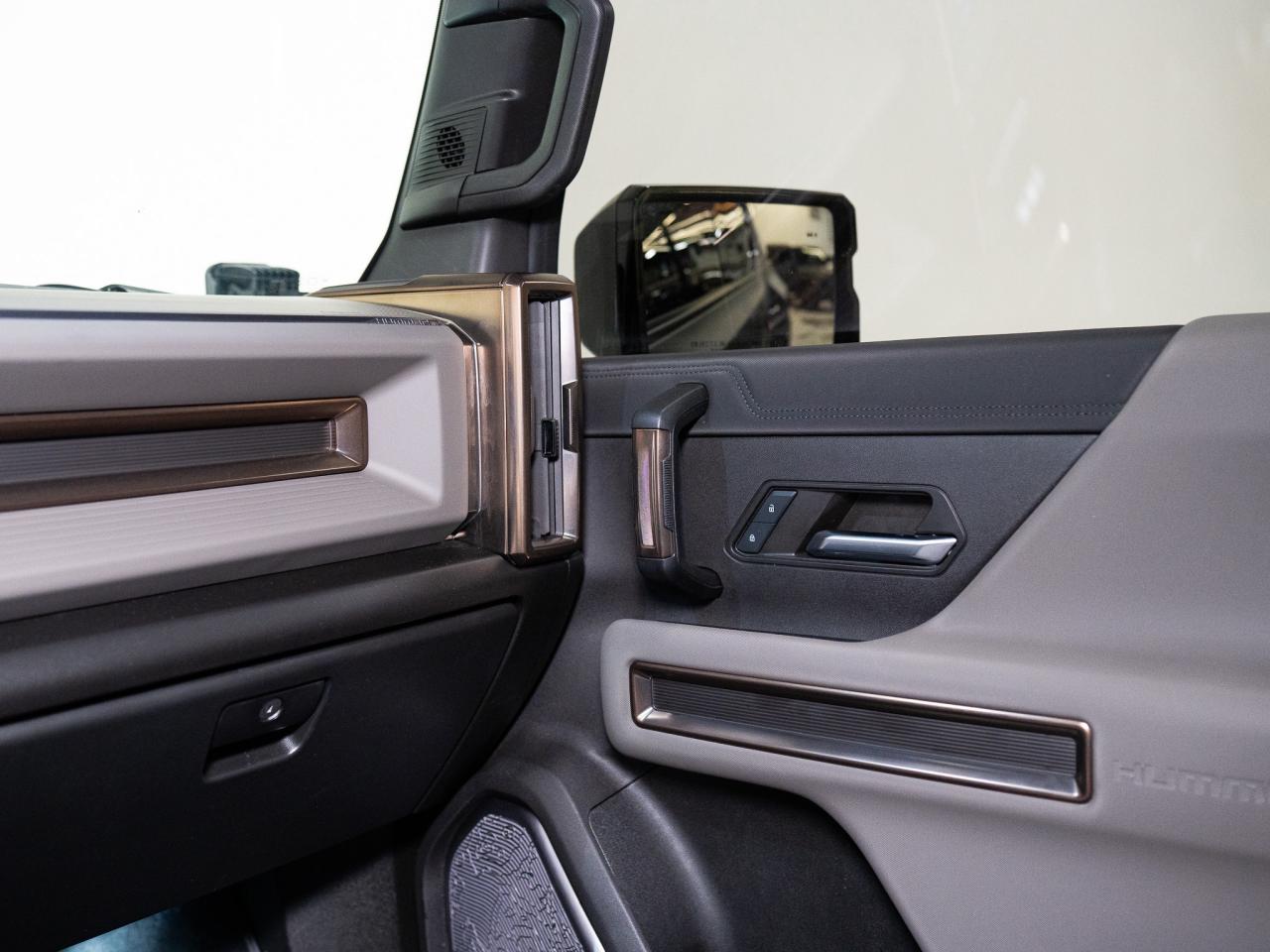 2024 GMC HUMMER EV SUV 3X | MATTE BLACK | BOSE Photo