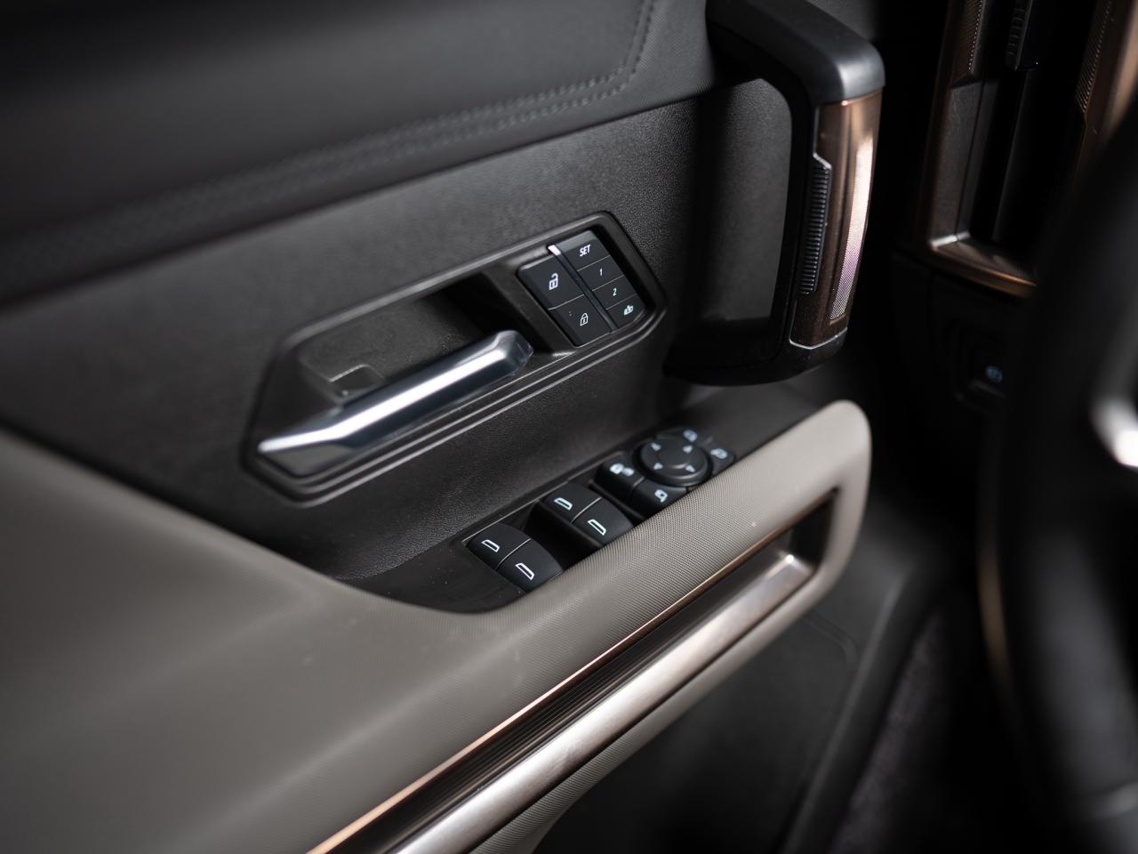 2024 GMC HUMMER EV SUV 3X | MATTE BLACK | BOSE Photo