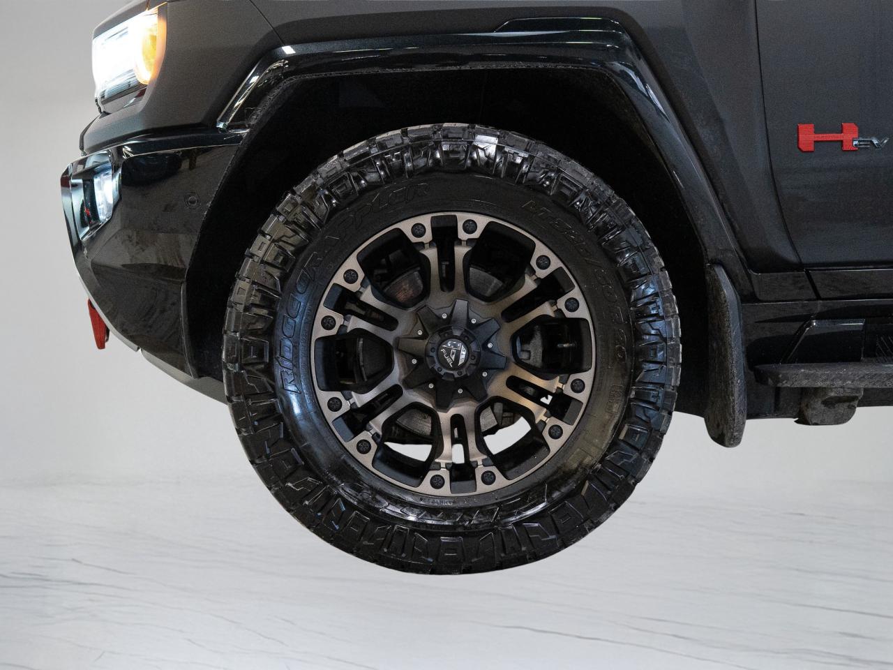 2024 GMC HUMMER EV SUV 3X | MATTE BLACK | BOSE Photo