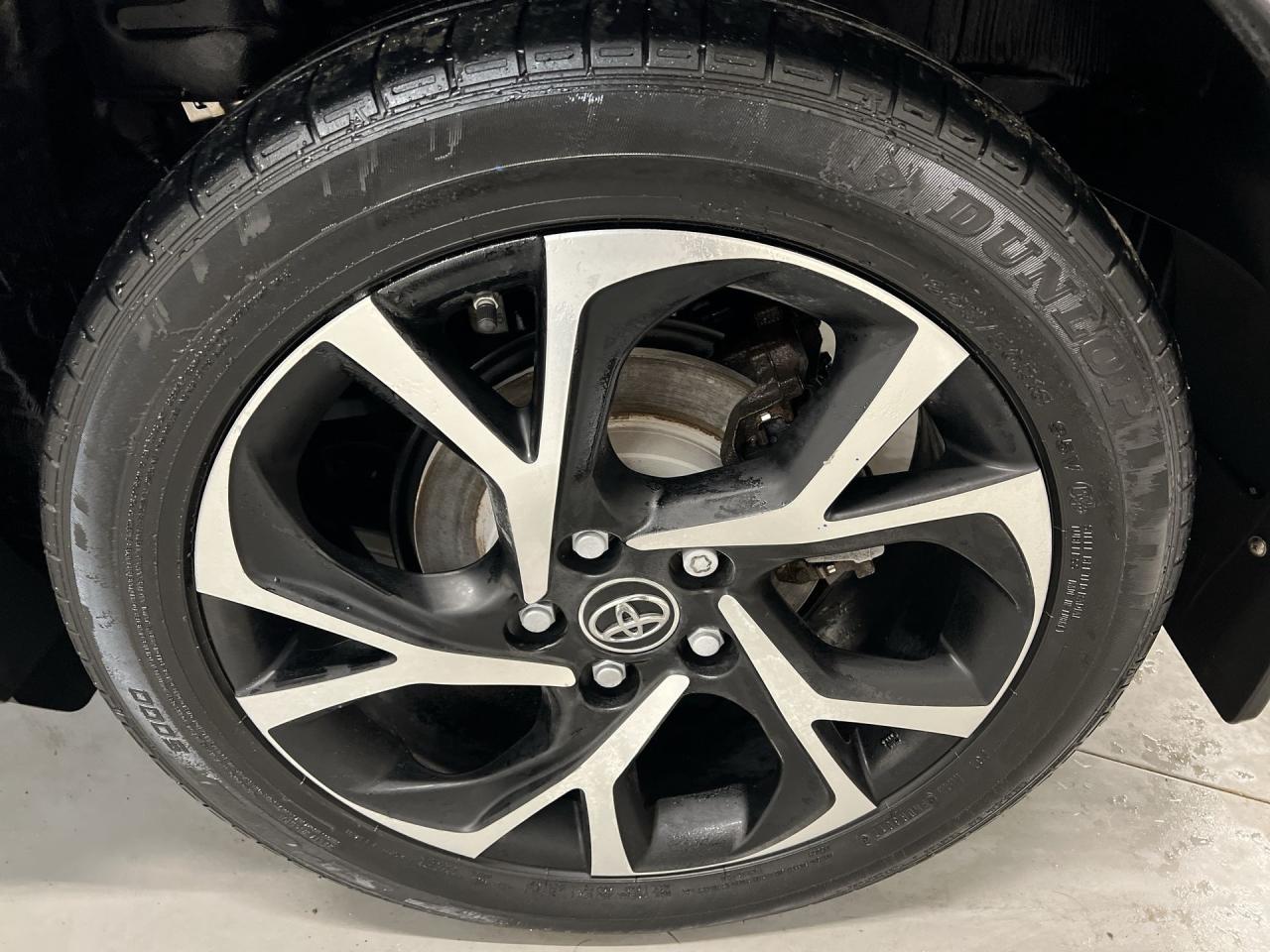 2018 Toyota C-HR XLE PREMIUM | HTD SEATS | ALLOYS | ADAPT. CRUSIE Photo