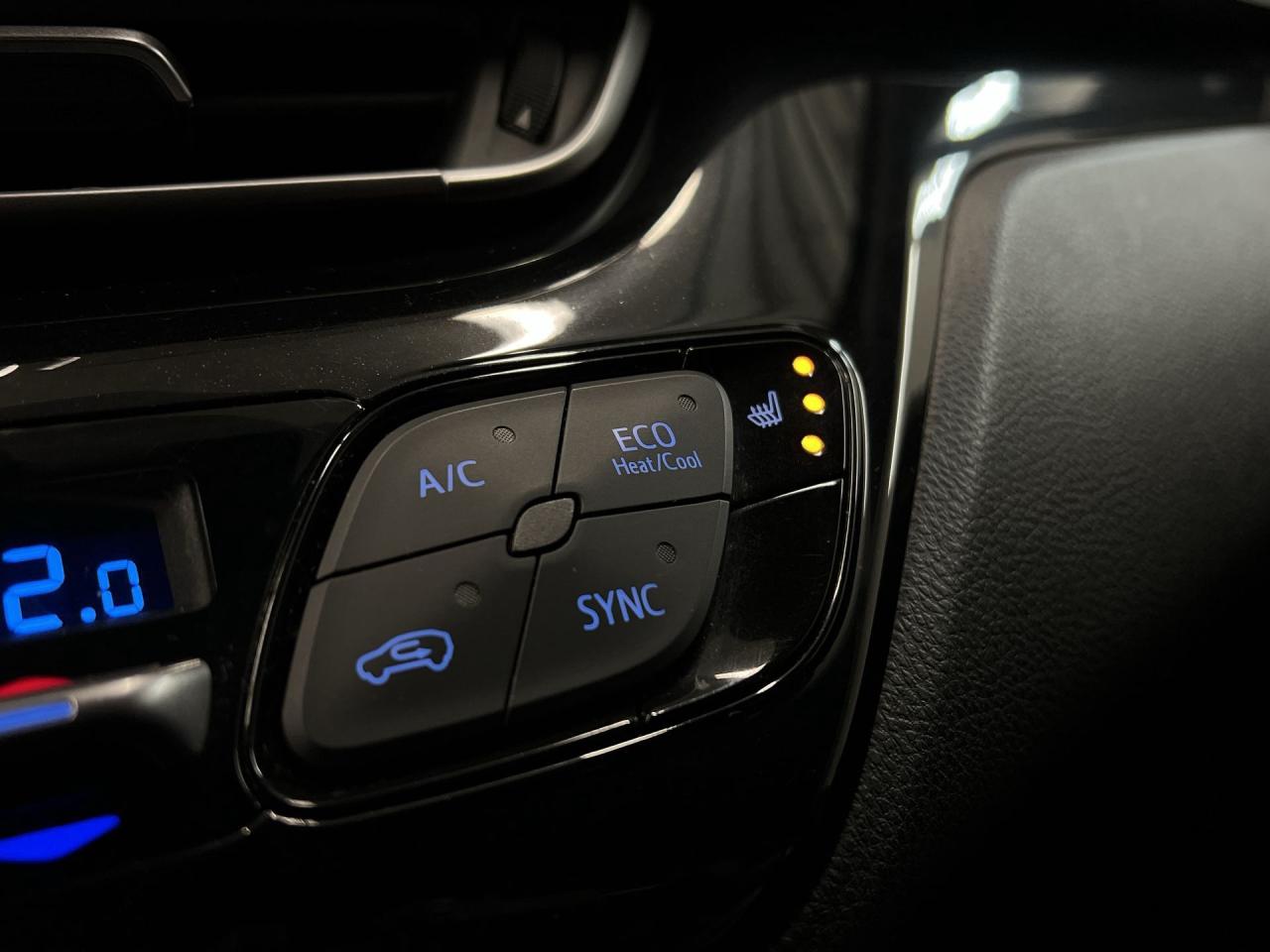 2018 Toyota C-HR XLE PREMIUM | HTD SEATS | ALLOYS | ADAPT. CRUSIE Photo