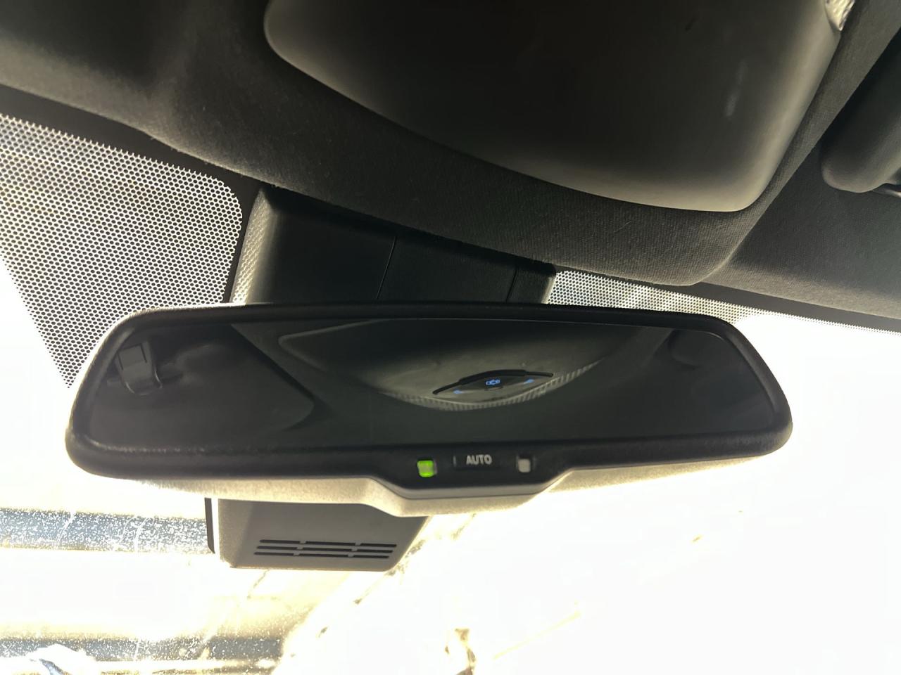 2018 Toyota C-HR XLE PREMIUM | HTD SEATS | ALLOYS | ADAPT. CRUSIE Photo