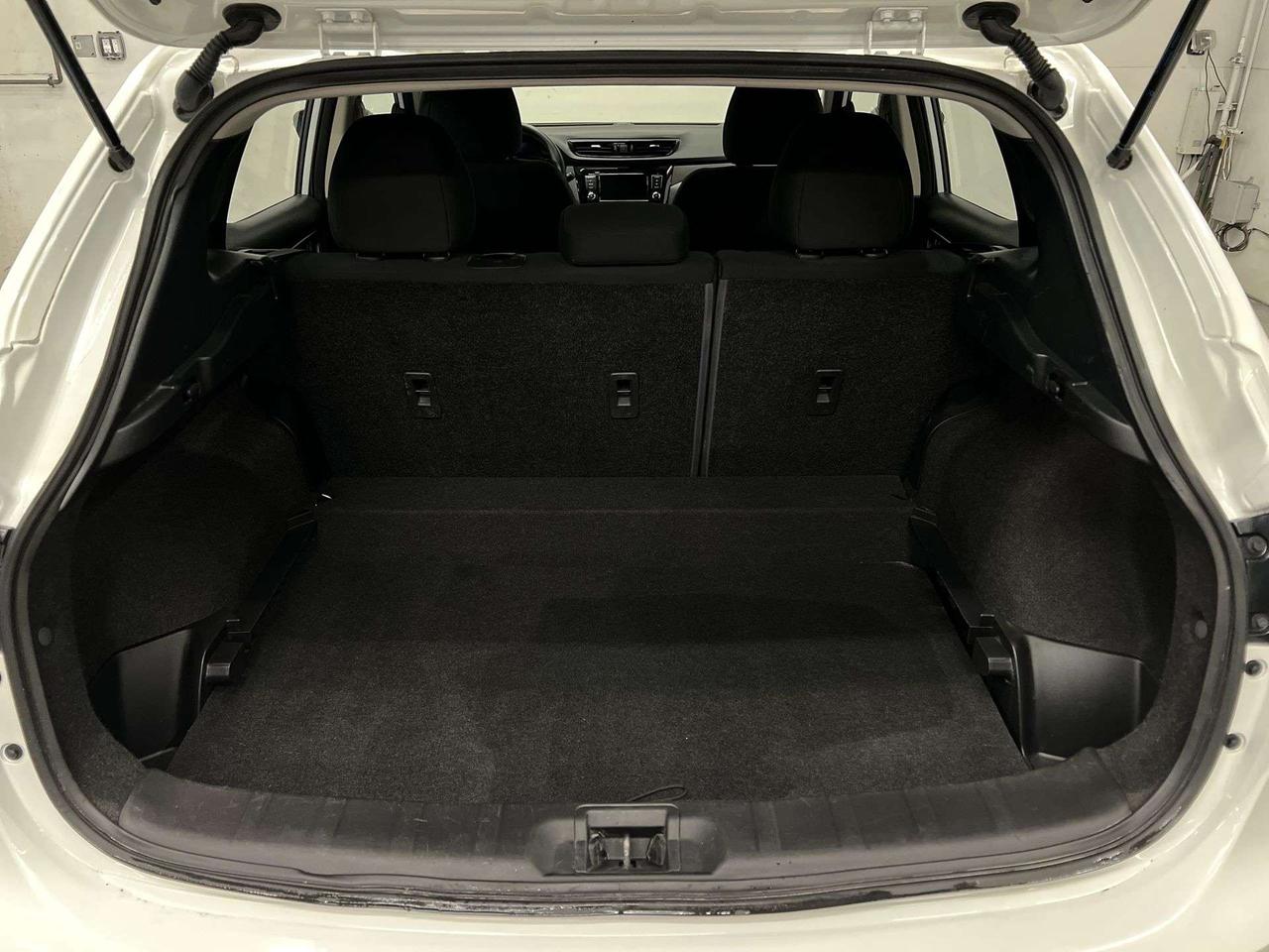 2021 Nissan Qashqai HTD SEATS | LOW KMS! | CARPLAY | 17IN ALLOYS | A/C Photo
