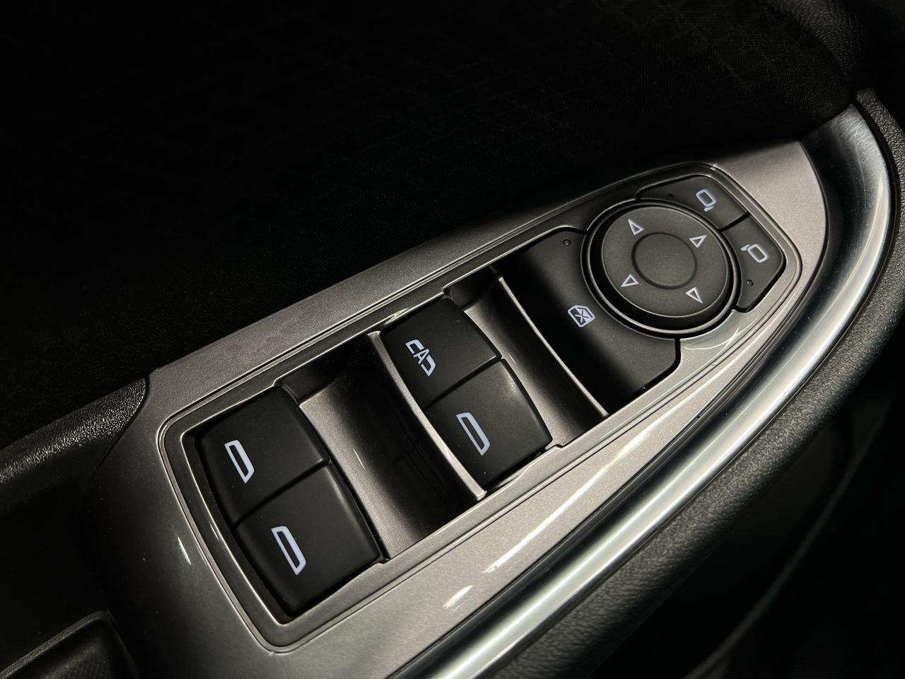 2020 Chevrolet Malibu LT | HTD SEATS | CARPLAY | REMOTE START | ALLOYS Photo