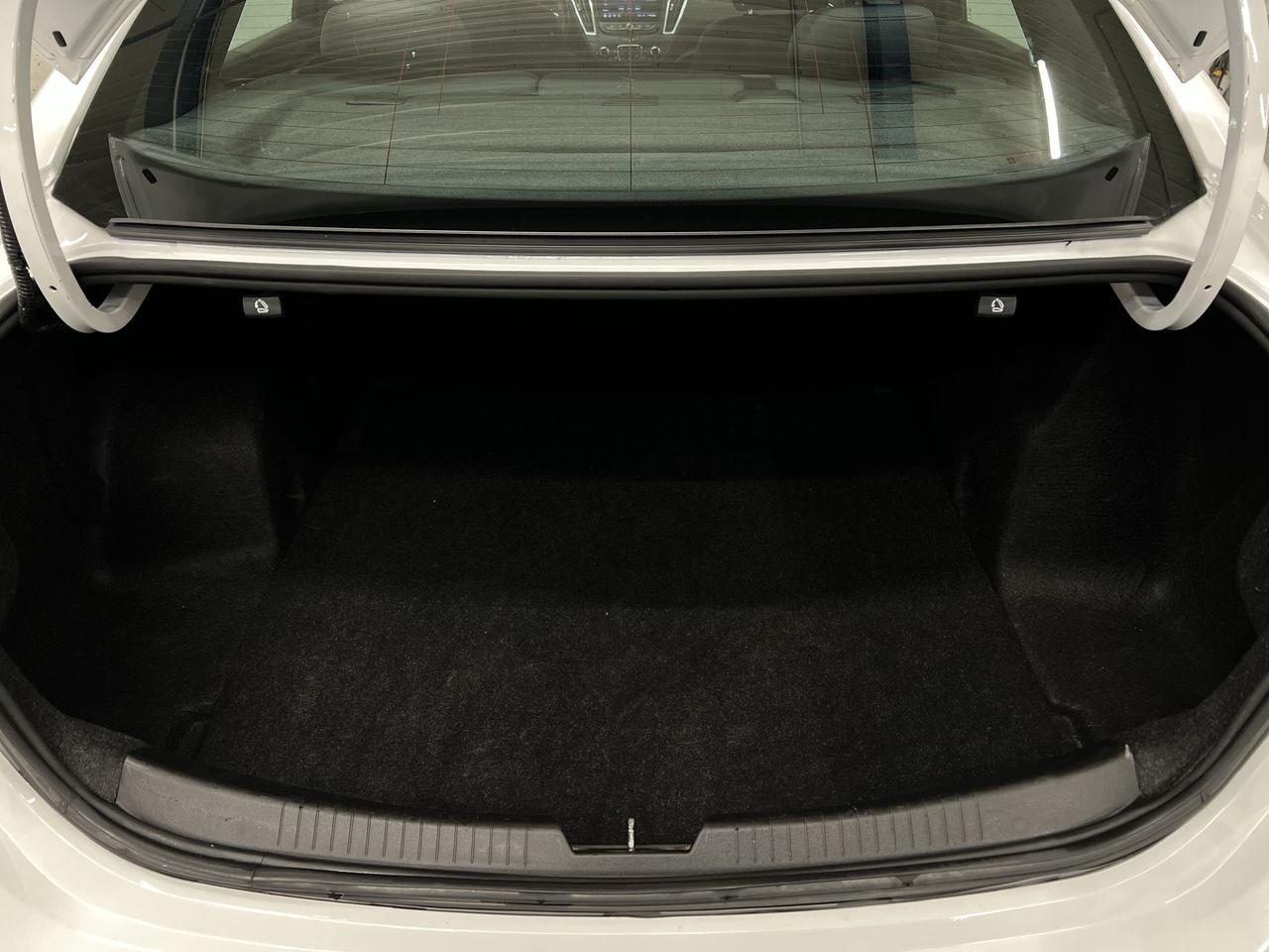 2020 Chevrolet Malibu LT | HTD SEATS | CARPLAY | REMOTE START | ALLOYS Photo