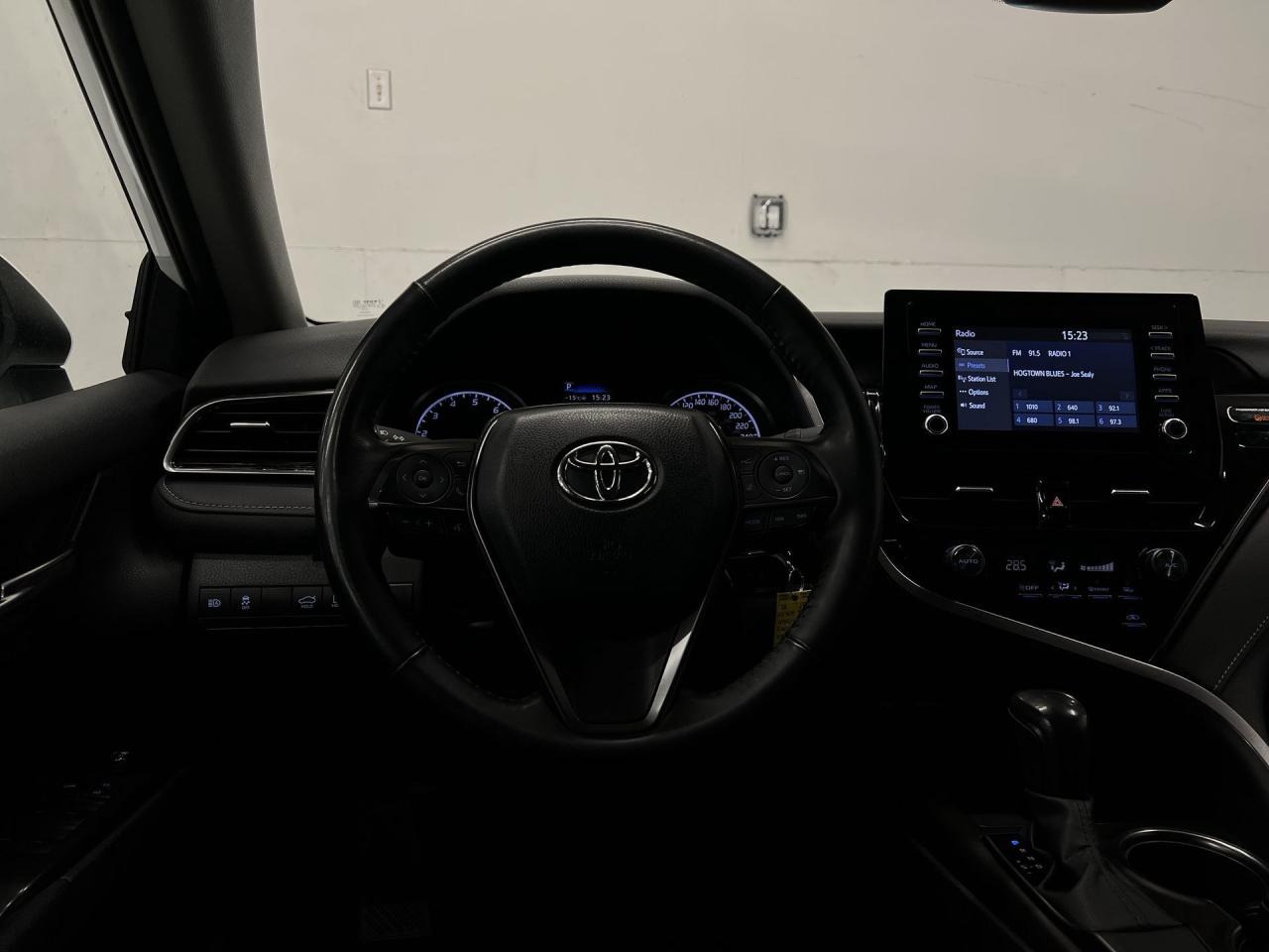 2024 Toyota Camry SE | HTD LEATHER |CARPLAY | ALLOYS | ADAPT. CRUISE Photo