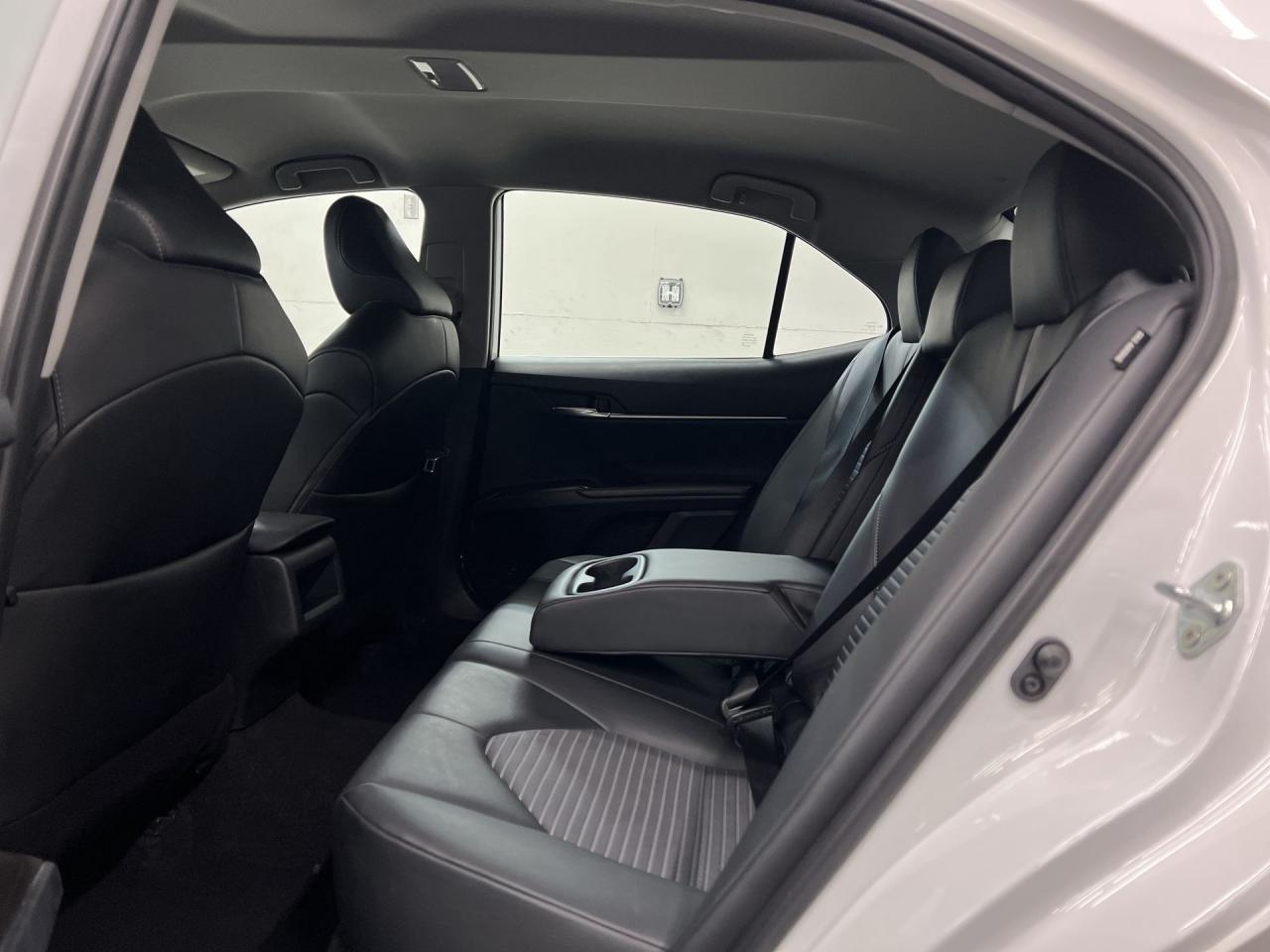 2024 Toyota Camry SE | HTD LEATHER |CARPLAY | ALLOYS | ADAPT. CRUISE Photo