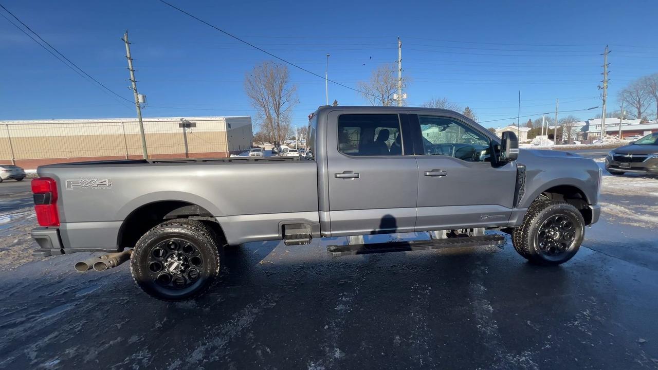 2024 Ford F-250 LARIAT 4X4 |CREW | 6.7L DIESEL | 8FT BOX | BLK PKG Photo