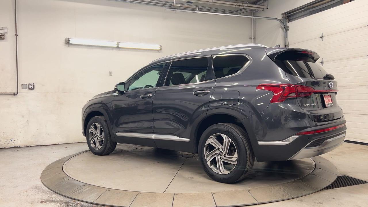 2022 Hyundai Santa Fe PREFERRED AWD | HTD SEATS | CARPLAY | REMOTE START Photo