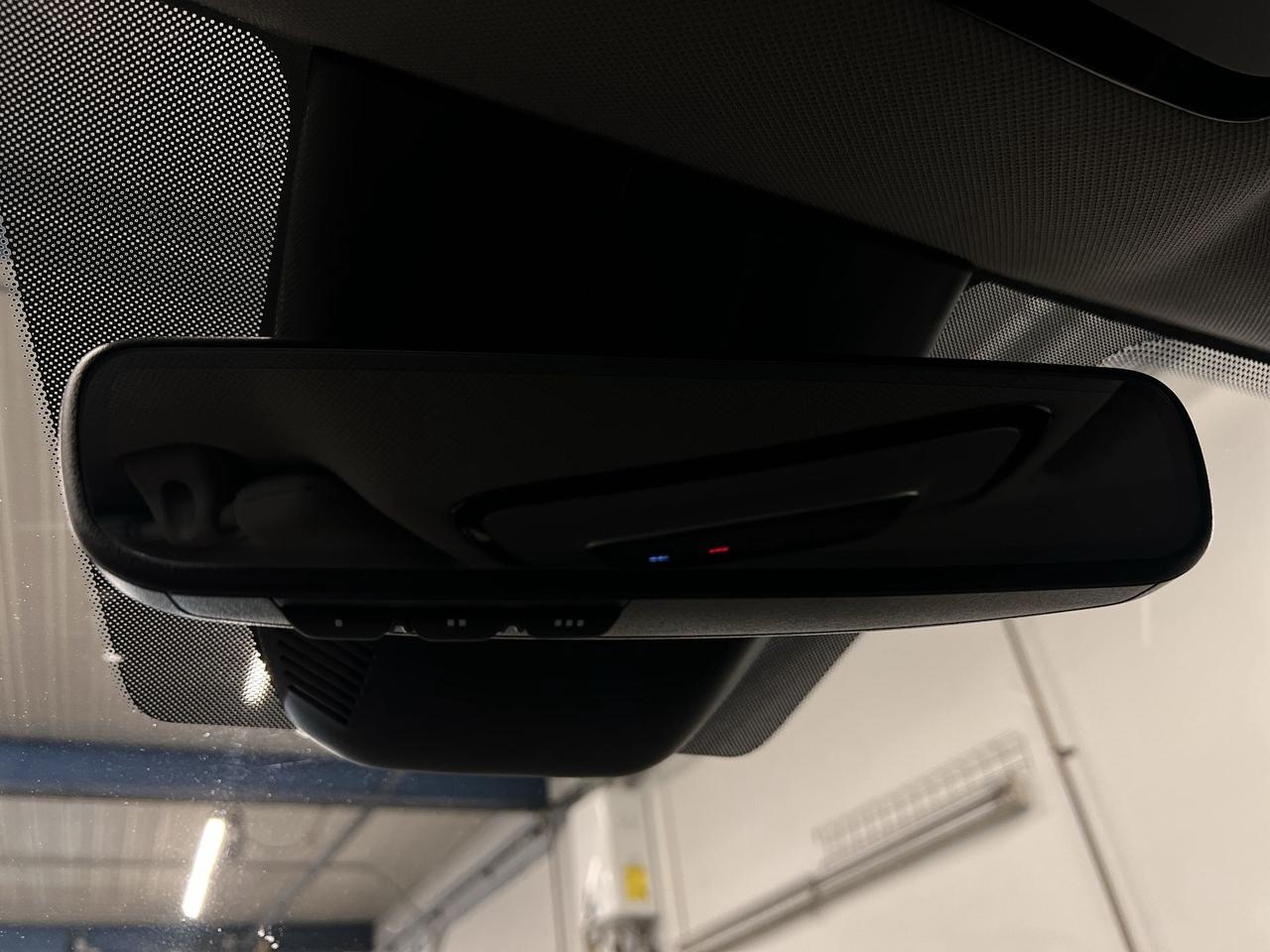 2022 Hyundai Santa Fe PREFERRED AWD | HTD SEATS | CARPLAY | REMOTE START Photo