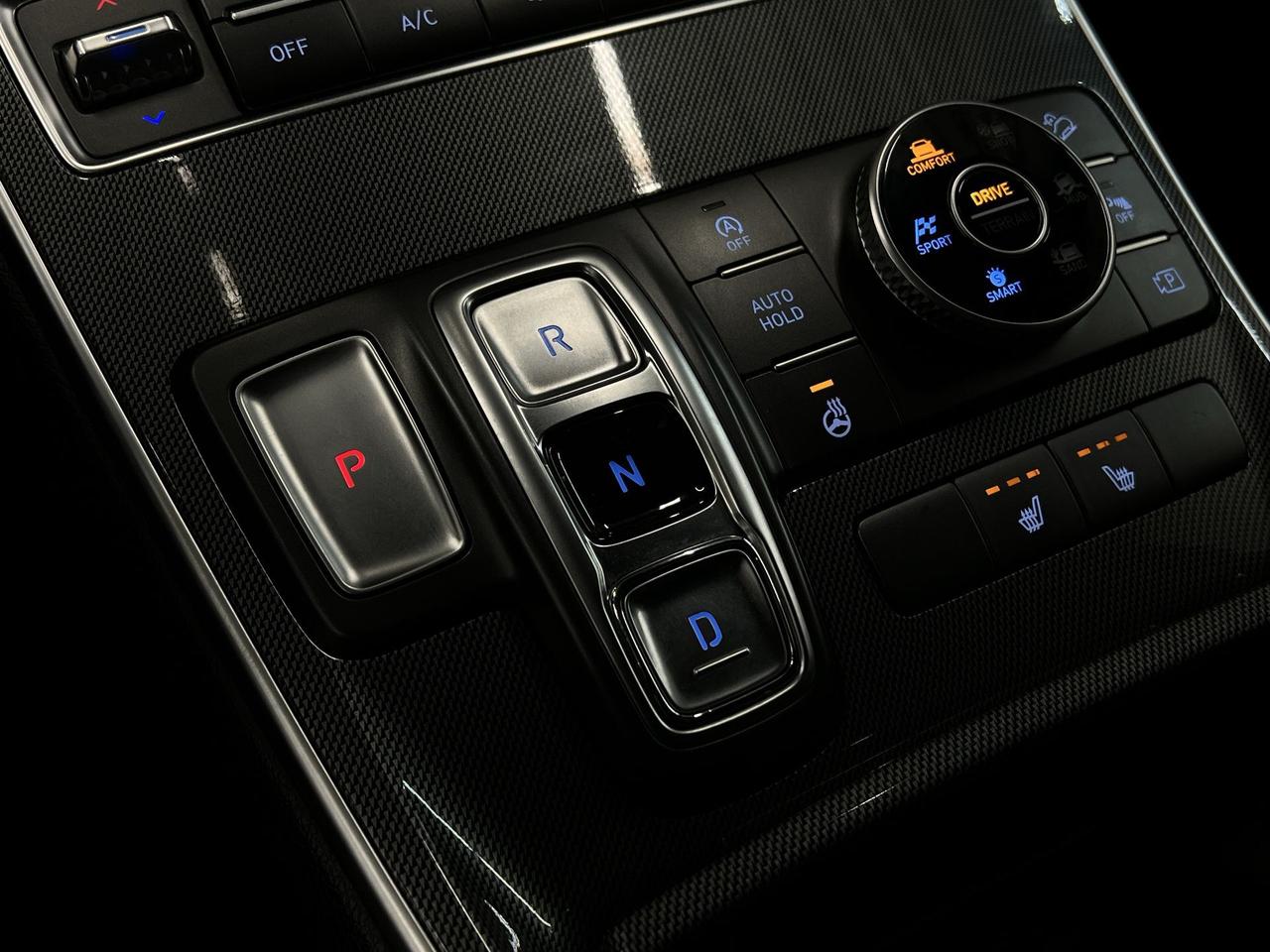 2022 Hyundai Santa Fe PREFERRED AWD | HTD SEATS | CARPLAY | REMOTE START Photo