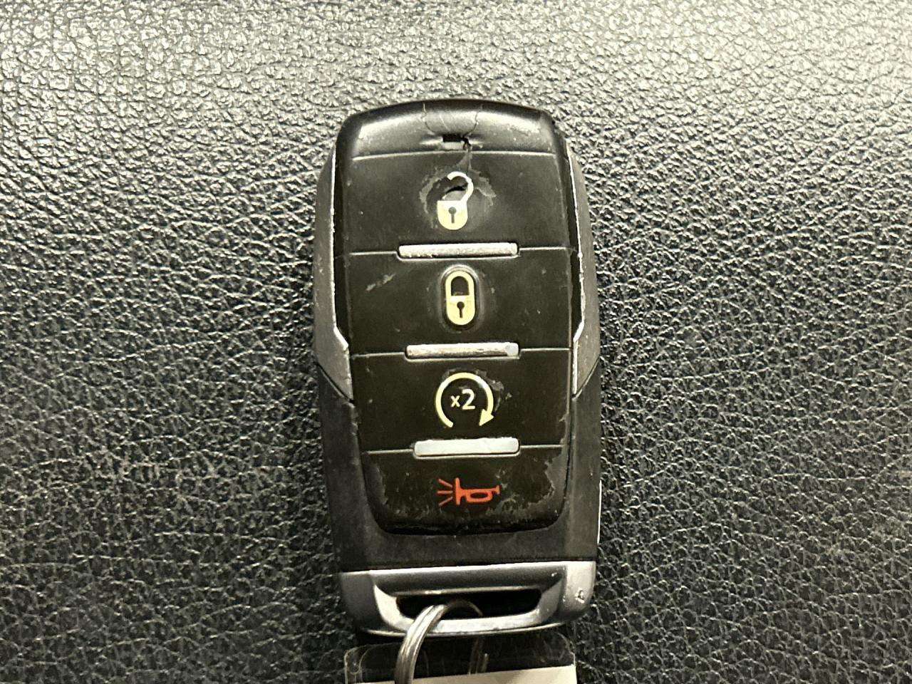 2019 RAM 1500 BIG HORN 4X4 |5.7L HEMI | CREW |HTD SEATS |TOW PKG Photo