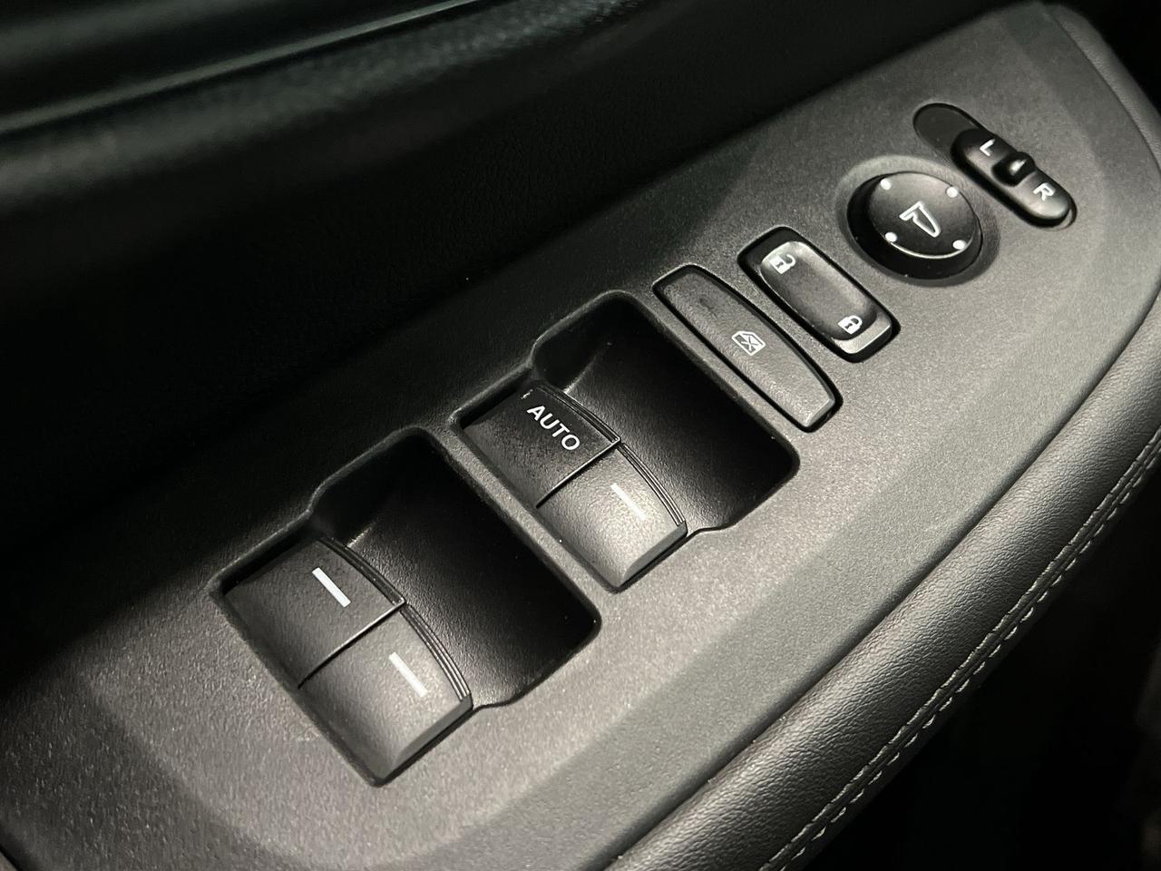 2023 Honda HR-V AWD | HTD SEATS | CARPLAY | ADAPT. CRUISE | ALLOYS Photo
