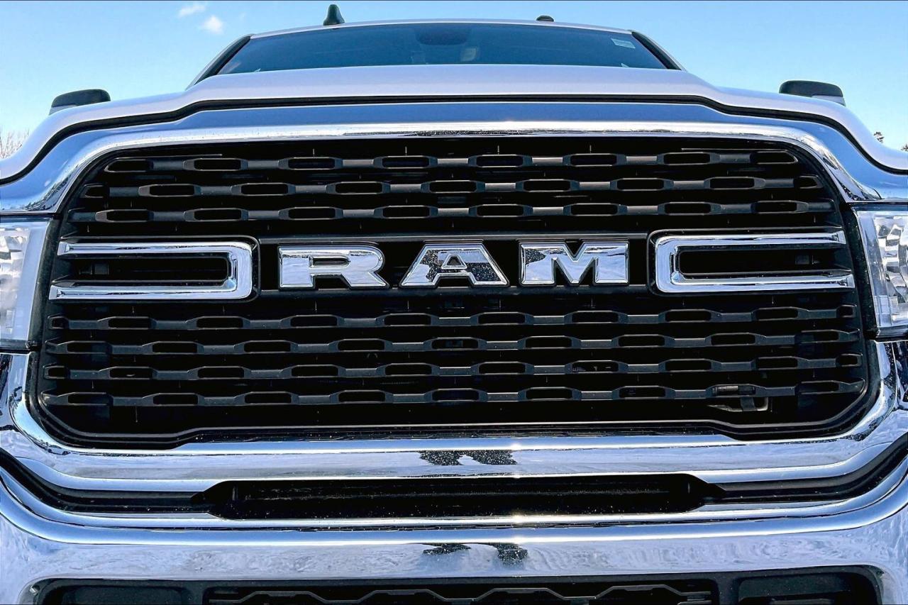 2024 RAM 3500 Big Horn Crew | 6.7L Diesel | Tow Pkg | 4X4 Photo