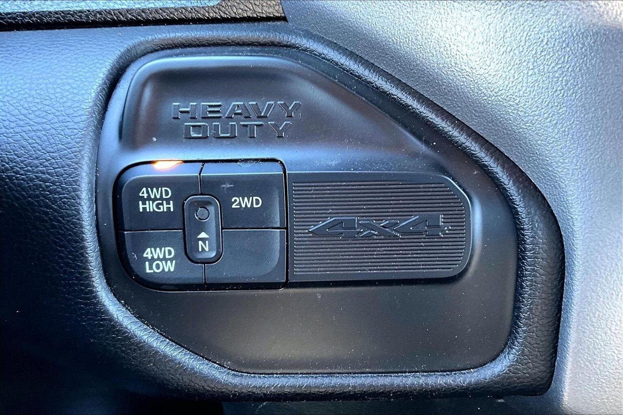 2024 RAM 3500 Big Horn Crew | 6.7L Diesel | Tow Pkg | 4X4 Photo