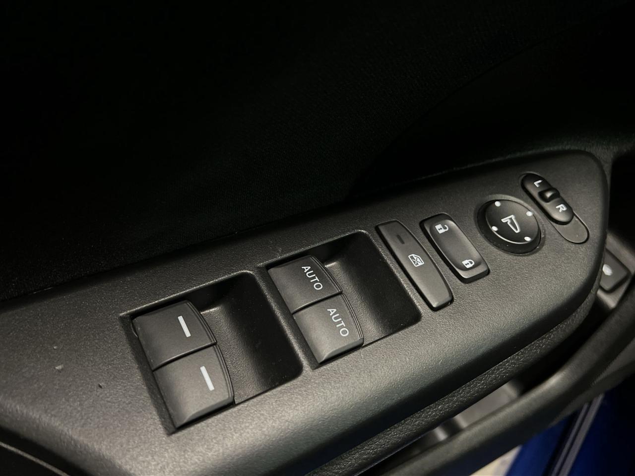 2020 Honda Civic SPORT |SUNROOF | HTD SEATS |CARPLAY | REMOTE START Photo