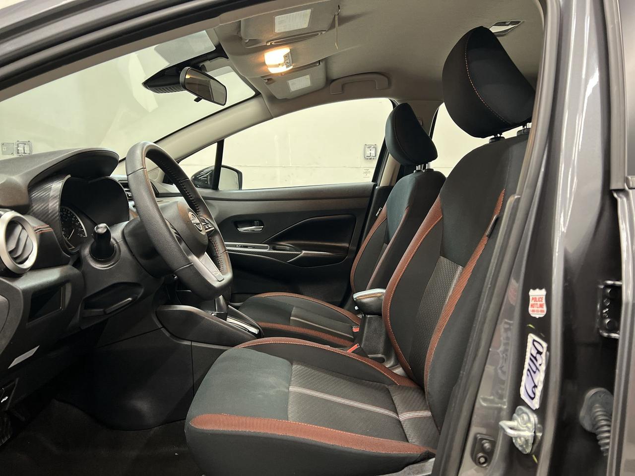 2024 Nissan Versa SR | HTD SEATS | CARPLAY |17IN ALLOYS | BLIND SPOT Photo