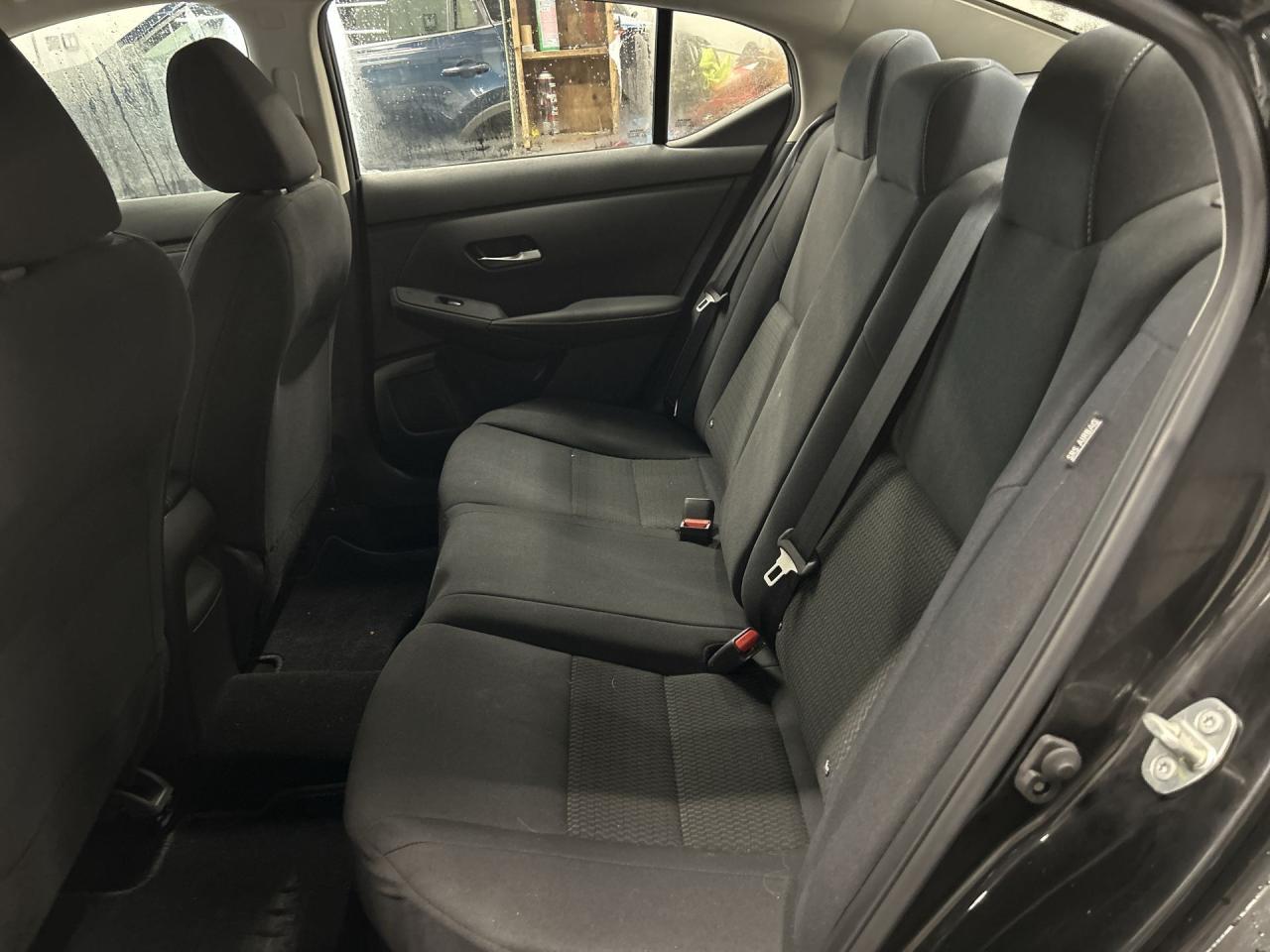 2022 Nissan Sentra AUTOMATIC | LOW KMS! | HTD SEATS | CARPLAY | A/C Photo