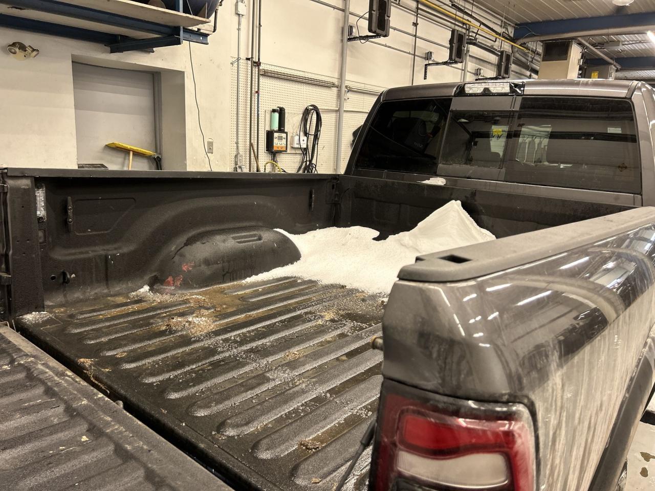 2020 RAM 2500 POWER WAGON 4X4 | 6.4L V8 | TECH GROUP | CARPLAY Photo