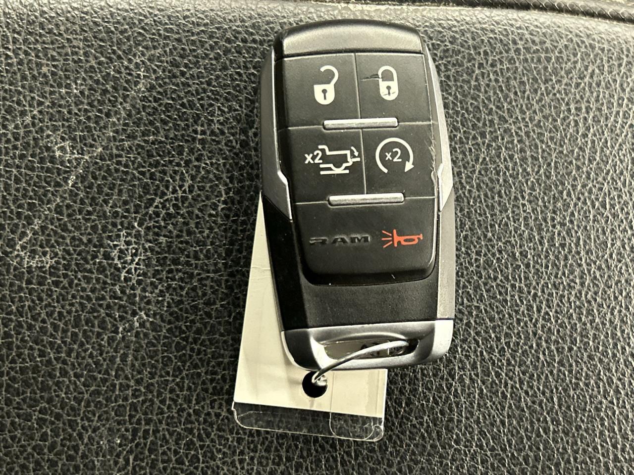 2020 RAM 2500 POWER WAGON 4X4 | 6.4L V8 | TECH GROUP | CARPLAY Photo