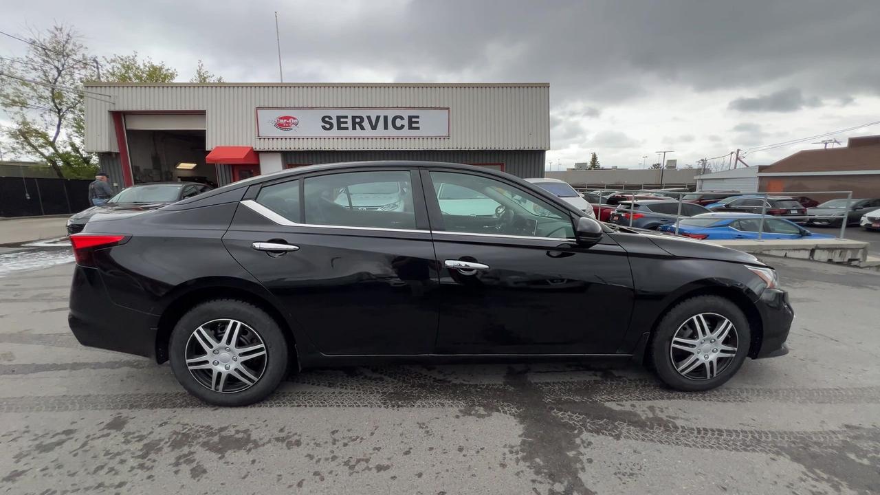 2020 Nissan Altima AWD | HTD SEATS |CARPLAY | REMOTE START | REAR CAM Photo