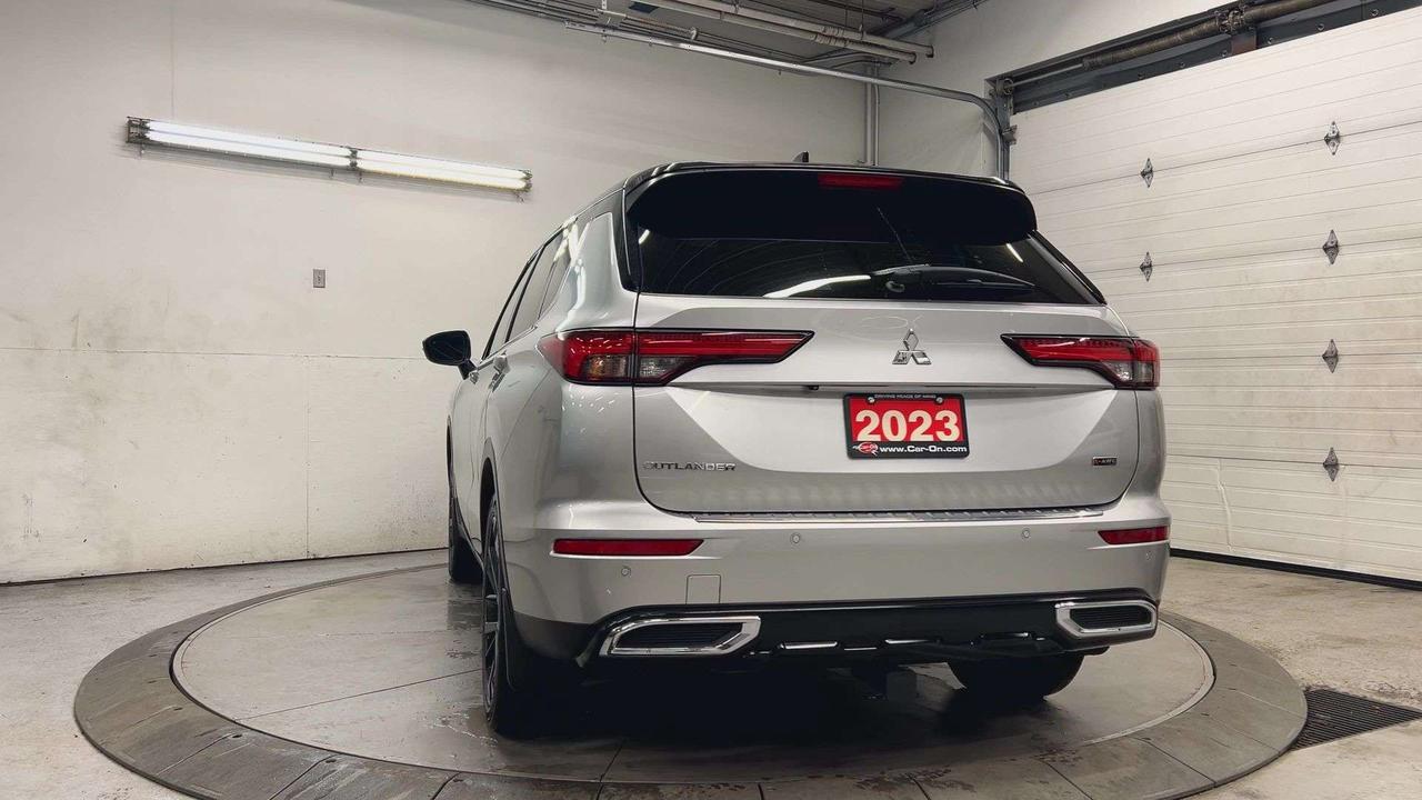 2023 Mitsubishi Outlander NOIR AWD | 7-PASS | HTD LEATHER | CARPLAY |ALLOYS Photo
