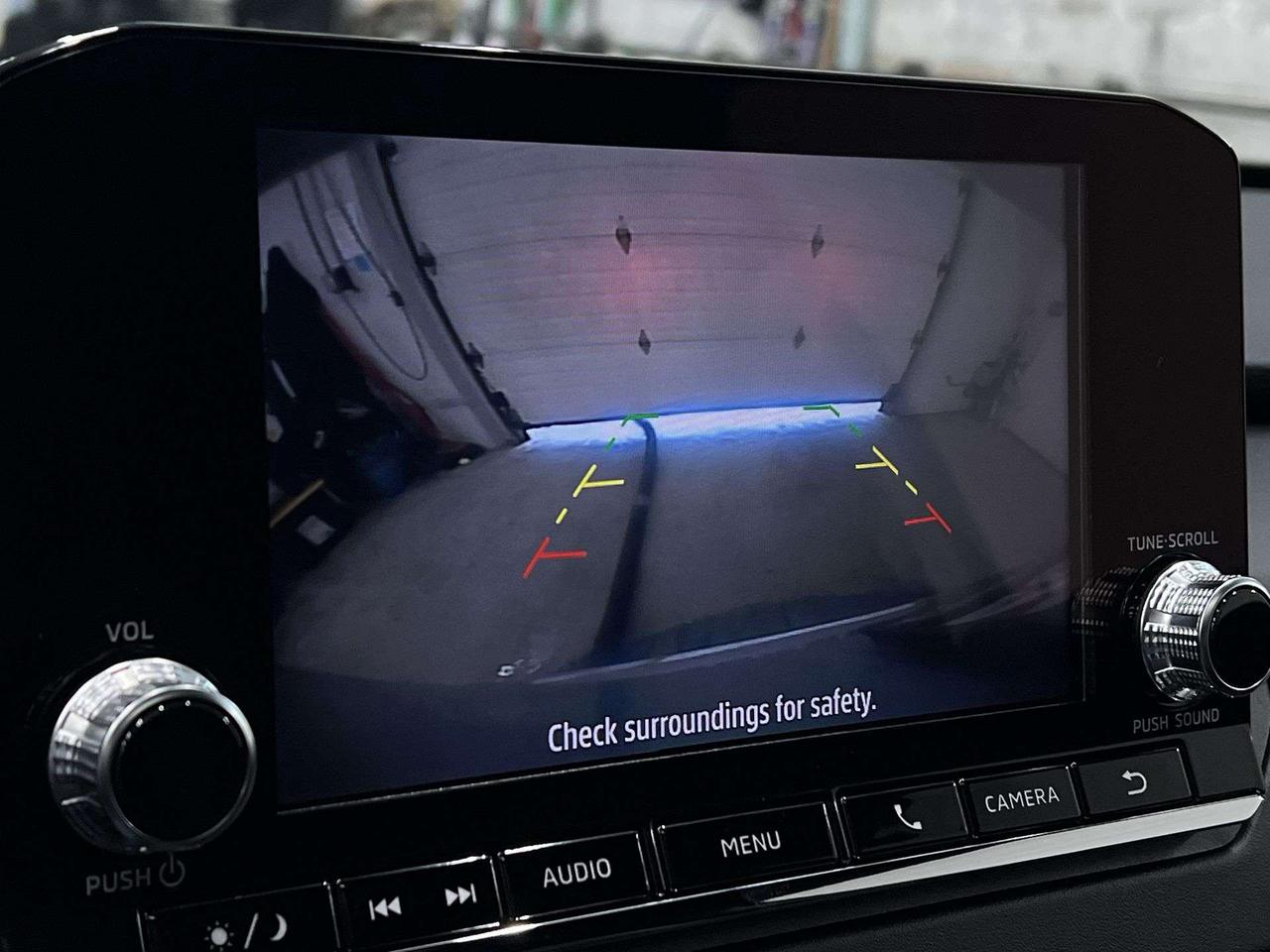 2023 Mitsubishi Outlander NOIR AWD | 7-PASS | HTD LEATHER | CARPLAY |ALLOYS Photo