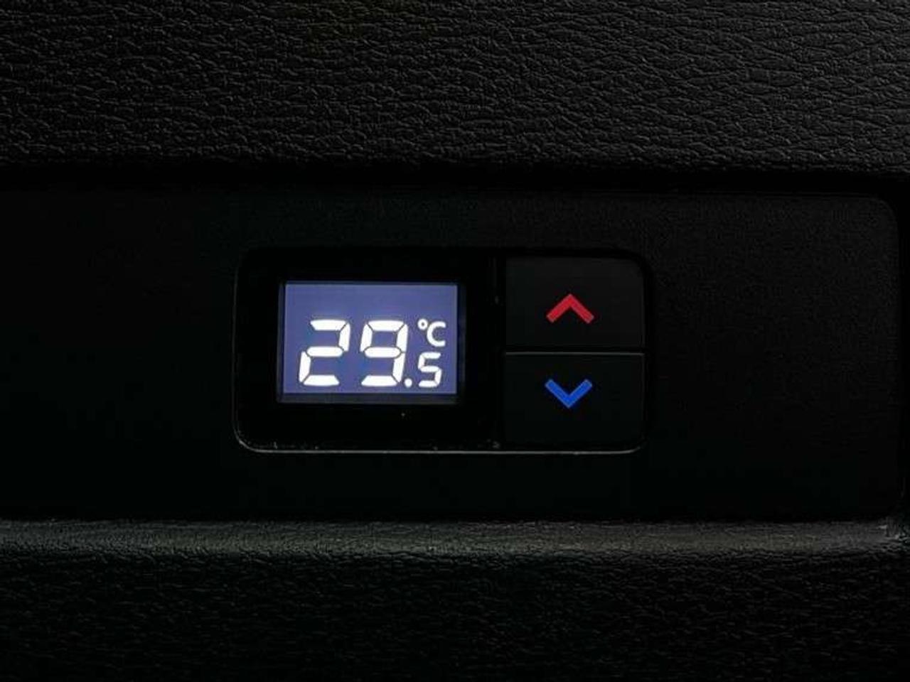 2023 Mitsubishi Outlander NOIR AWD | 7-PASS | HTD LEATHER | CARPLAY |ALLOYS Photo
