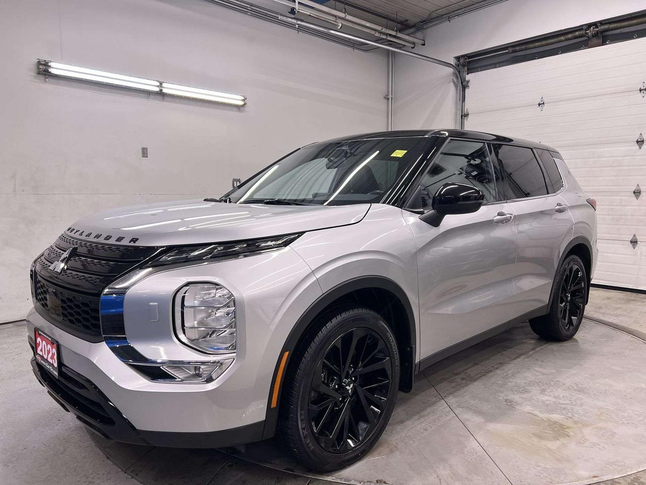 2023 Mitsubishi Outlander NOIR AWD | 7-PASS | HTD LEATHER | CARPLAY |ALLOYS Photo