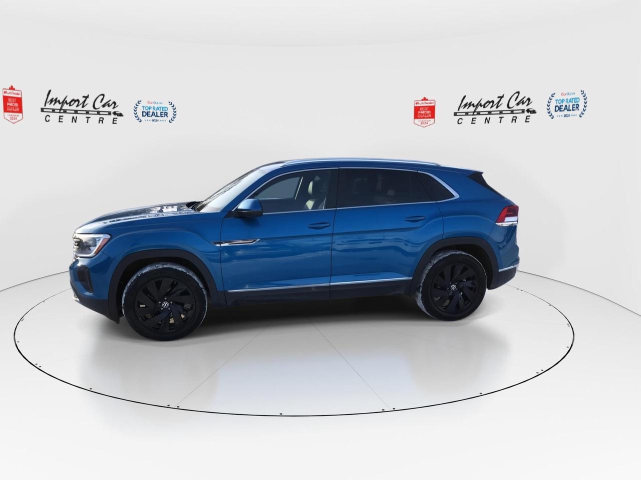 2024 Volkswagen Atlas Cross Sport 2.0 TSI Highline BLACK WHEELS PKG, 20 ALLOYS, NAVI Photo