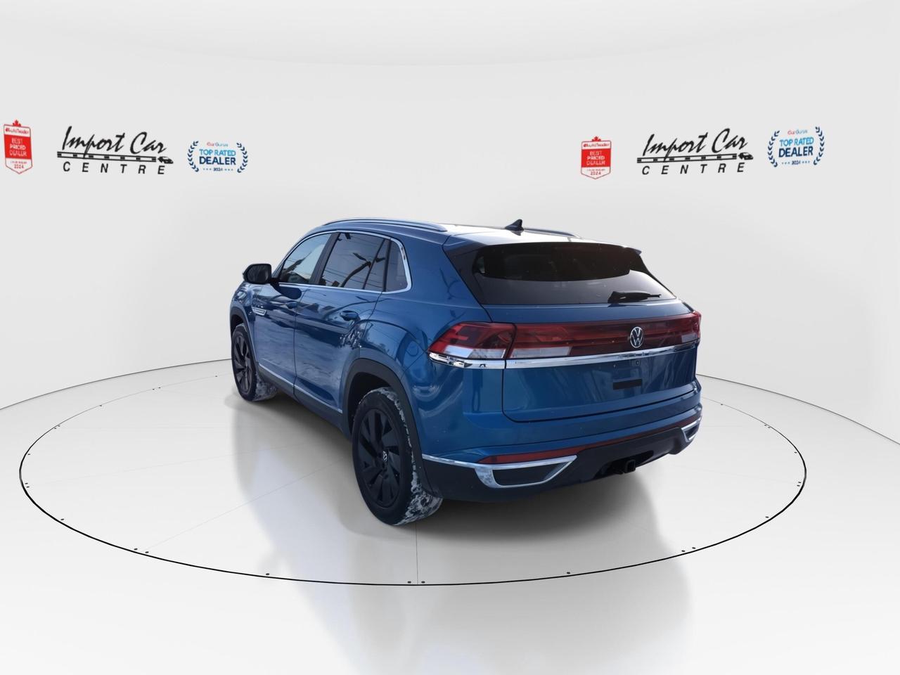 2024 Volkswagen Atlas Cross Sport 2.0 TSI Highline BLACK WHEELS PKG, 20 ALLOYS, NAVI Photo