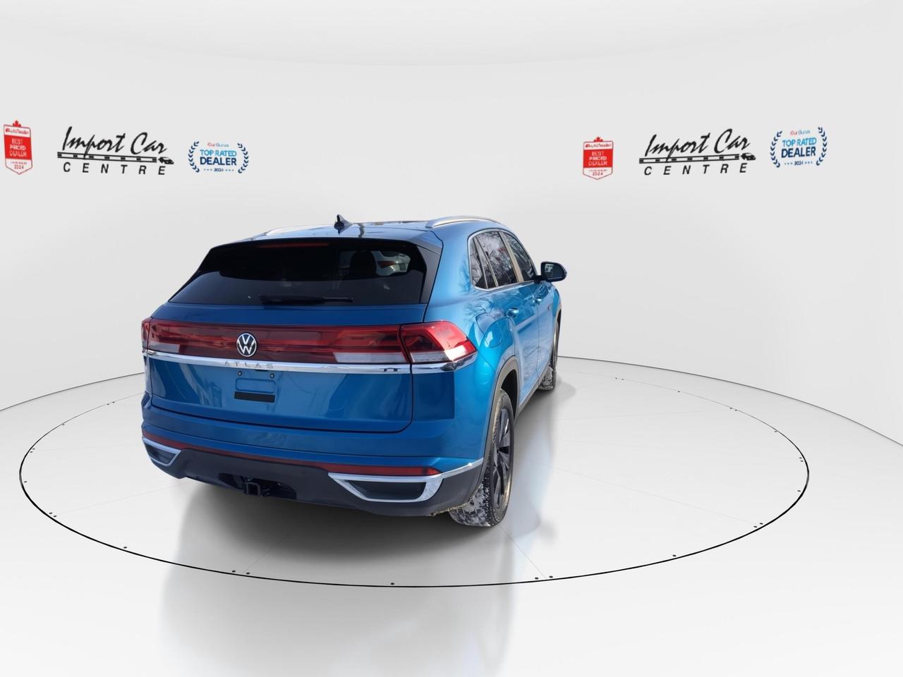 2024 Volkswagen Atlas Cross Sport 2.0 TSI Highline BLACK WHEELS PKG, 20 ALLOYS, NAVI Photo