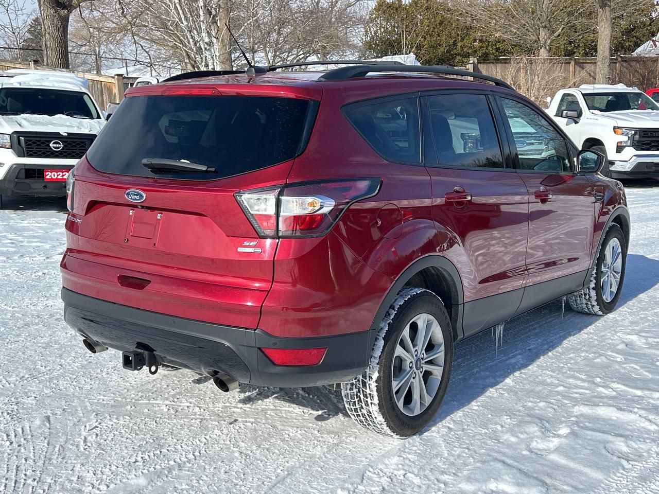 2017 Ford Escape SE, AWD, BACK UP CAMERA, BLIND SPOT MONITORS! - Photo #6