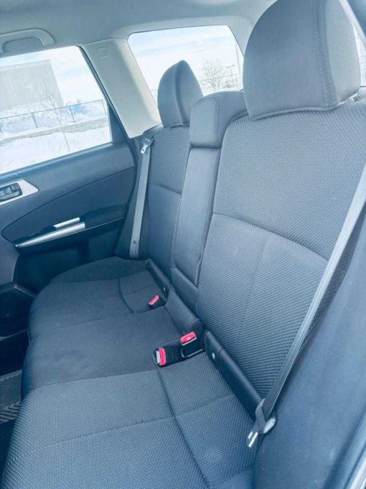 2011 Subaru Forester 5dr Wagon Automatic 2.5X Convertibleenience Photo