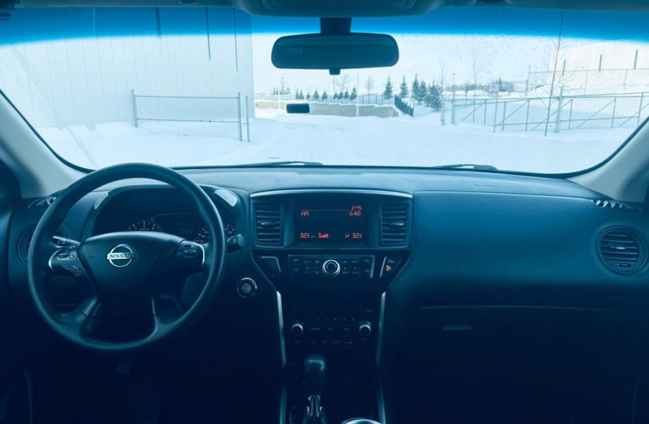 2013 Nissan Pathfinder S 4dr Front-wheel Drive CVT Photo