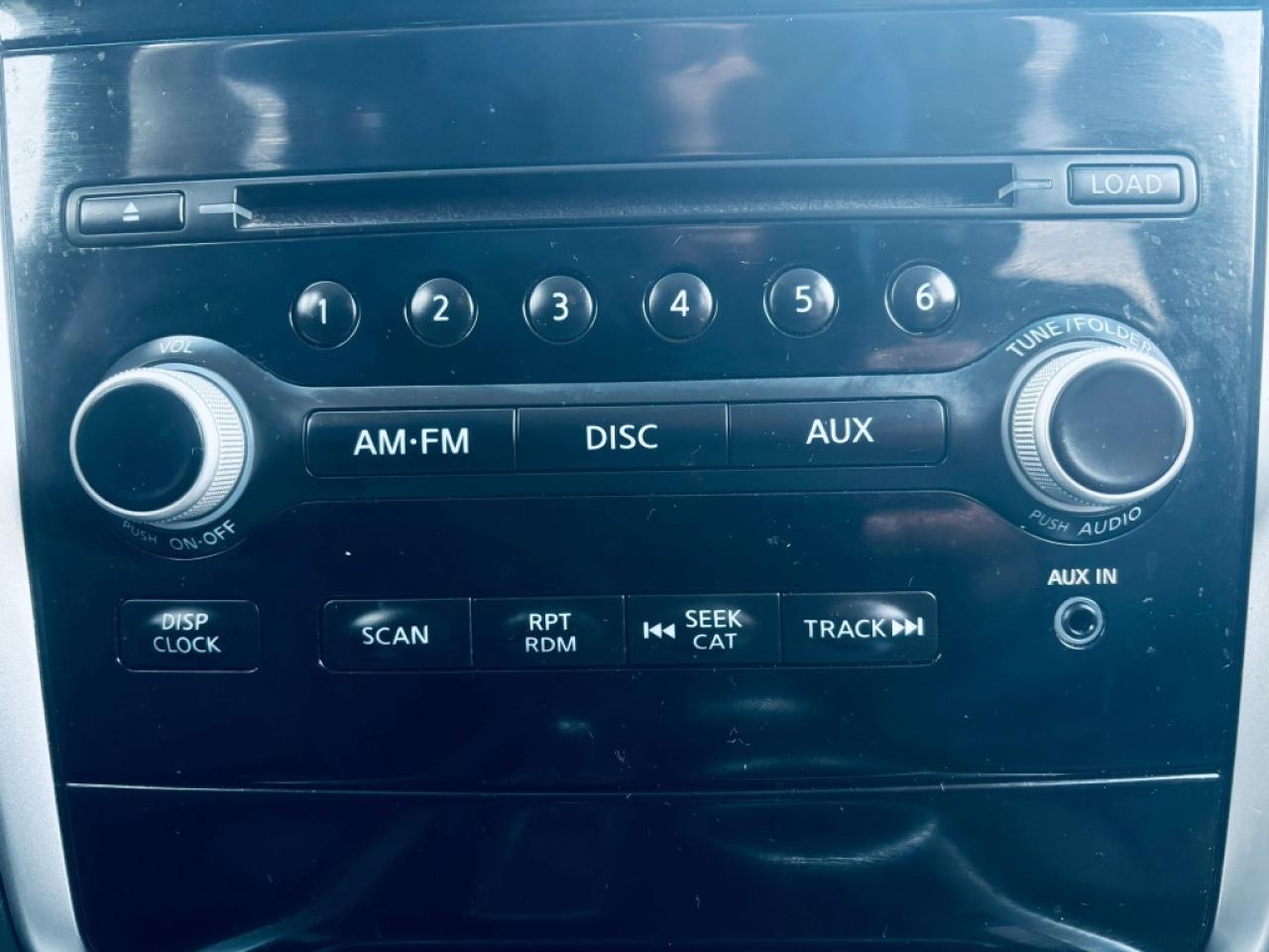 2013 Nissan Pathfinder S 4dr Front-wheel Drive CVT Photo