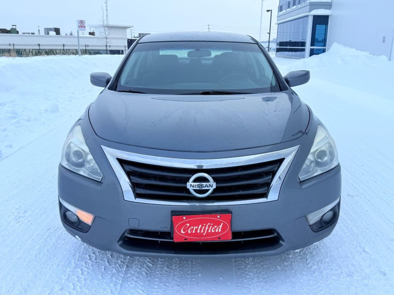 2015 Nissan Altima 4dr Sedan I4 CVT 2.5 Photo